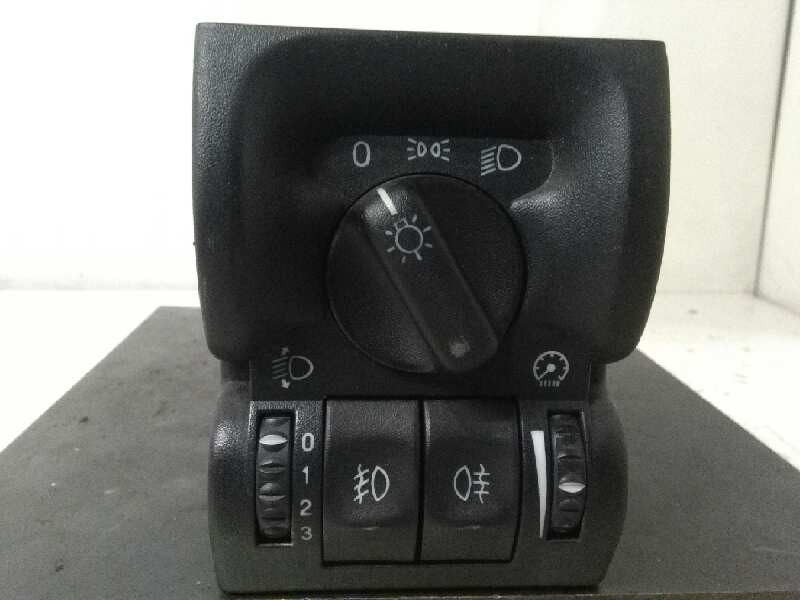 Recambio de mando luces para opel vectra b berlina básico (1999) referencia OEM IAM 09228133 SALPICADERO CON ANTINIEBLA