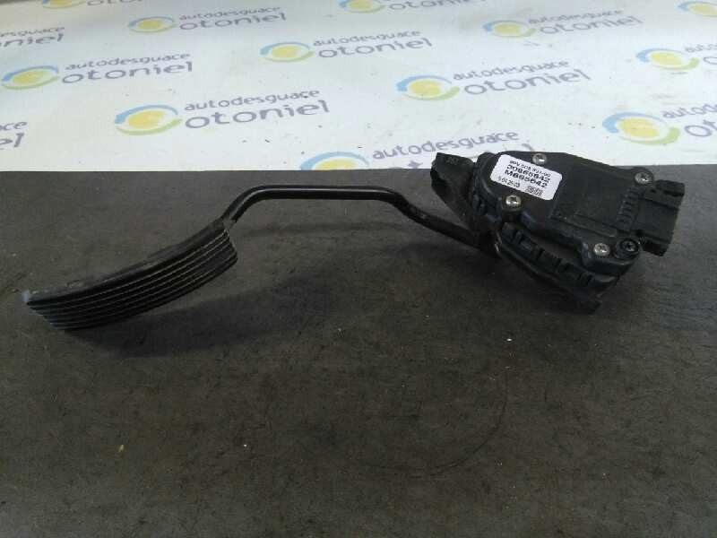 Recambio de potenciometro pedal para mitsubishi space star (dg0) 1900 di-d avance referencia OEM IAM 30865642  