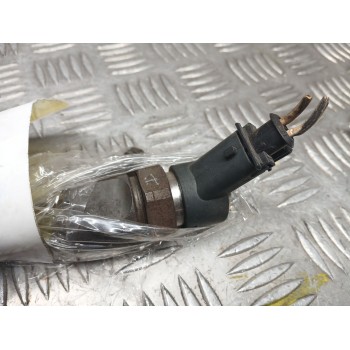 Recambio de inyector para renault megane ii berlina 5p confort authentique referencia OEM IAM 0445110110 X1 8200100272