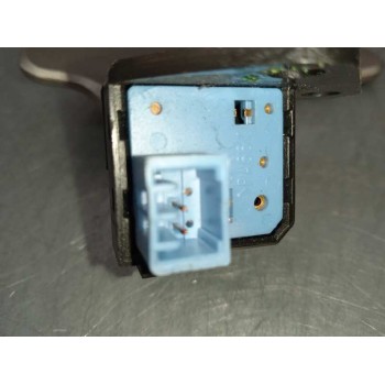 Recambio de mando volante para toyota auris luna referencia OEM IAM 5883T73 LEVA - BAJAR MARCHA