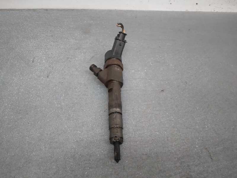 Recambio de inyector para renault megane ii berlina 5p confort authentique referencia OEM IAM 0445110110 X1 8200100272