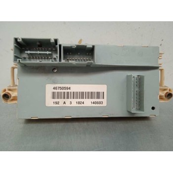 Recambio de caja reles / fusibles para fiat stilo (192) 1.9 jtd 115 referencia OEM IAM 51711819 46750594 