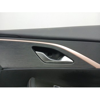 Recambio de guarnecido puerta delantera derecha para omoda 5 referencia OEM IAM 403005149aa  