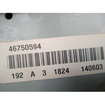 Recambio de caja reles / fusibles para fiat stilo (192) 1.9 jtd 115 referencia OEM IAM 51711819 46750594 