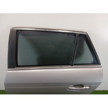 Recambio de puerta trasera izquierda para toyota avensis touring sports advance referencia OEM IAM   