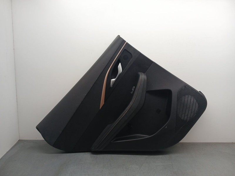 Recambio de guarnecido puerta trasera izquierda para omoda 5 referencia OEM IAM 403005151aa  