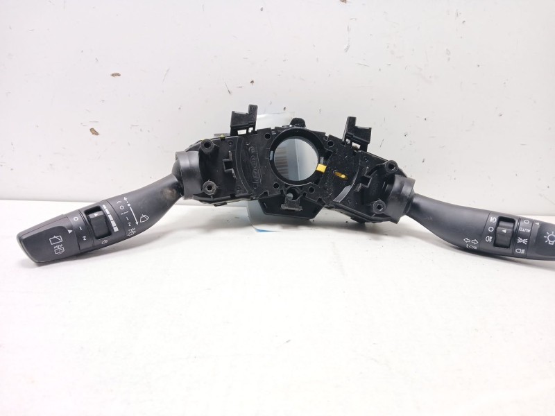 Recambio de mando multifuncion para kia rio iv (yb, sc, fb) 1.4 crdi 90 referencia OEM IAM 93403H8950  