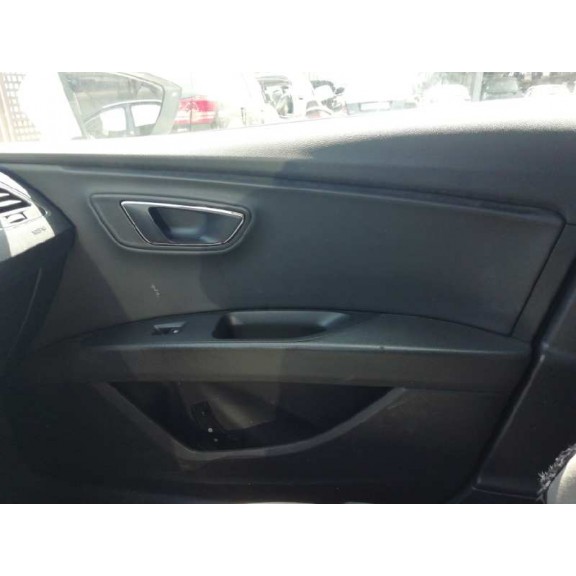 Recambio de guarnecido puerta delantera derecha para seat leon st (5f8) x-perience 4drive referencia OEM IAM   