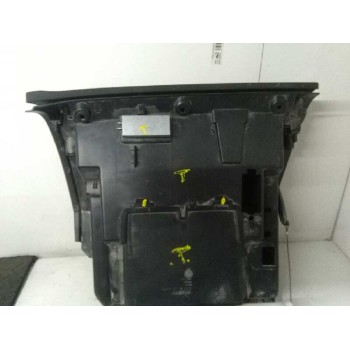 Recambio de guantera para volvo v40 kinetic referencia OEM IAM 8632803  