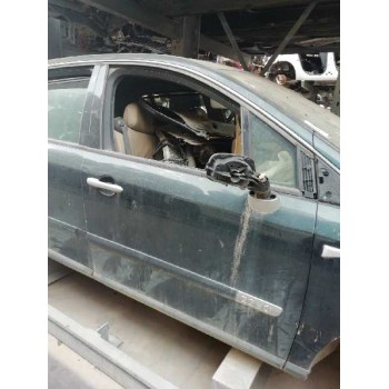 PUERTA DELANTERA DERECHA 