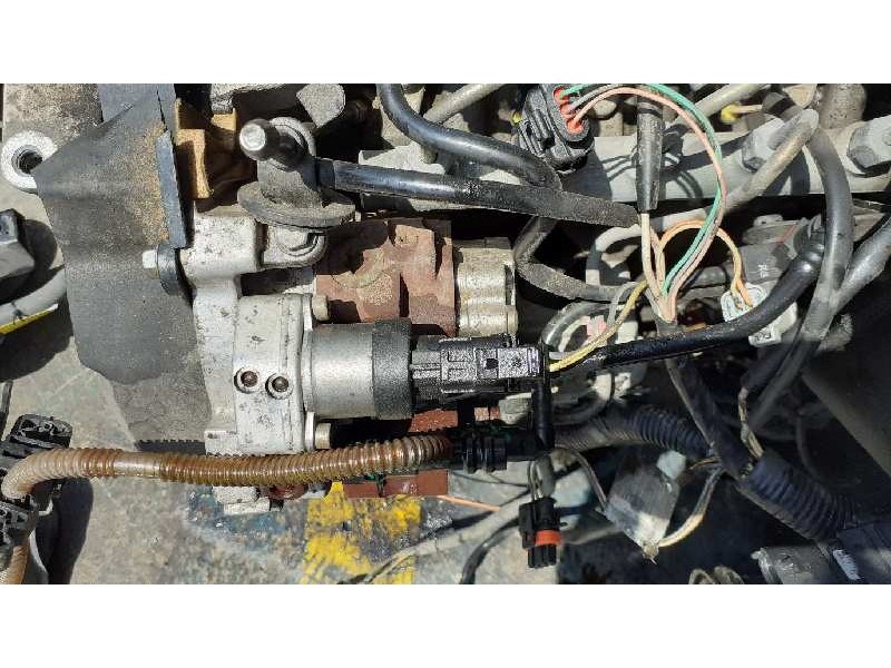 Recambio de bomba inyeccion para renault megane ii berlina 5p confort authentique referencia OEM IAM 0445010075 8200108225 