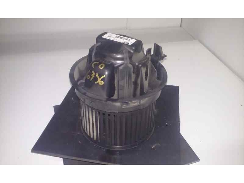 Recambio de motor calefaccion para peugeot 207 urban referencia OEM IAM G102993X  VALEO