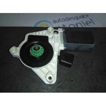 MOTOR ELEVALUNAS DELANTERO IZQUIERDO A55383110 0536010604 A61041110