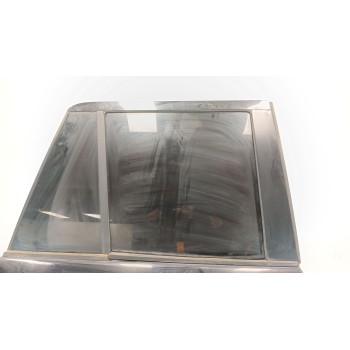 Recambio de puerta trasera derecha para land rover range rover sport 2.7 td v6 cat referencia OEM IAM BFA790080 SIN ACCESORIOS 