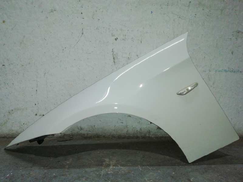 Recambio de aleta delantera izquierda para bmw serie 3 berlina (e90) 318d referencia OEM IAM 41357135679  41357135679