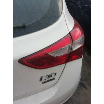 PILOTO TRASERO DERECHO INTERIOR 92404A50DOT 