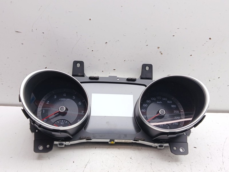 Recambio de cuadro instrumentos para kia xceed (cd) 1.4 t-gdi referencia OEM IAM 94033j7061  