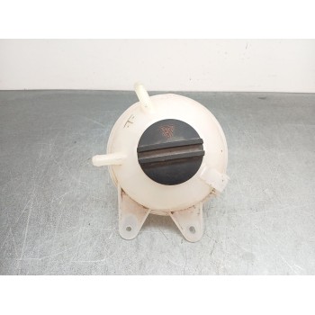 Recambio de botella de expansion para omoda 5 referencia OEM IAM t211311110  