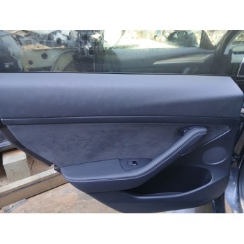 GUARNECIDO PUERTA TRASERA IZQUIERDA 158812802E 