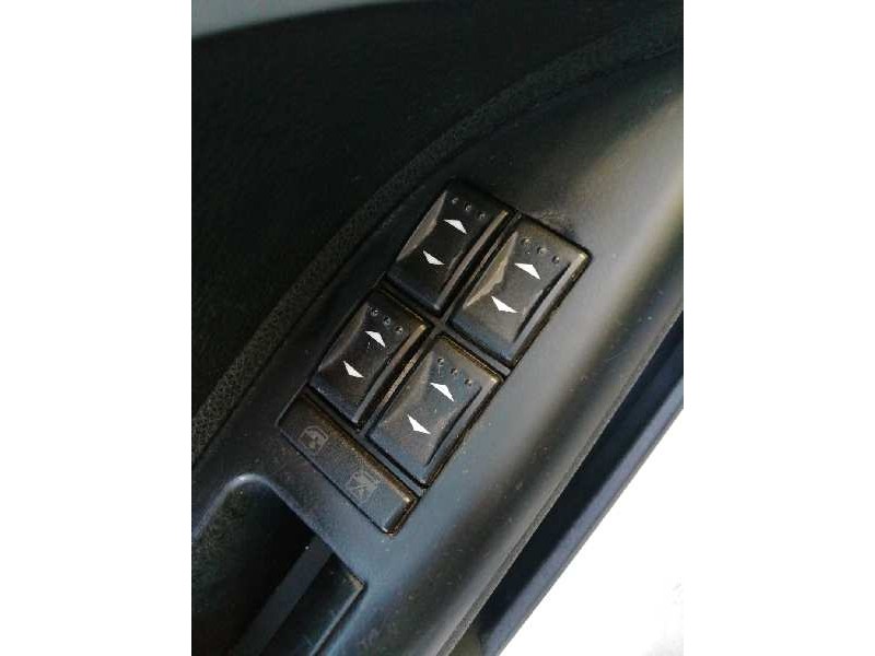Recambio de mando elevalunas delantero izquierdo para ford mondeo berlina (ge) ambiente (06.2003) (d) referencia OEM IAM 3S7T14A