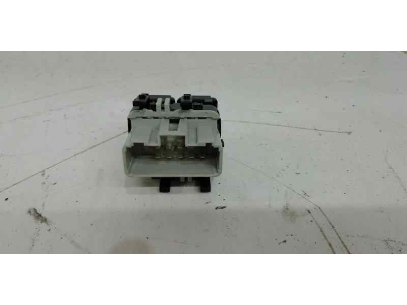 Recambio de mando elevalunas delantero izquierdo para renault megane ii berlina 5p referencia OEM IAM  NUEVO GRIS