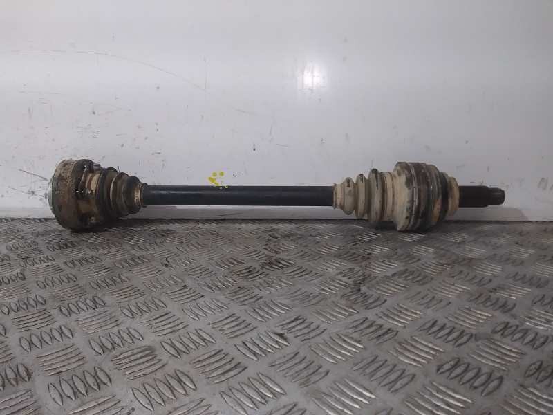 Recambio de transmision trasera derecha para bmw x5 (e53) 3.0d referencia OEM IAM 7500916  