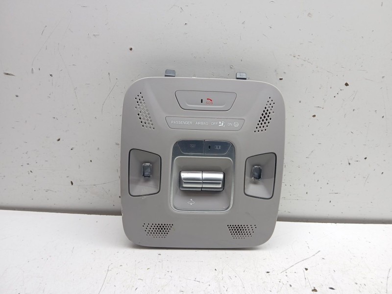 Recambio de luz interior para omoda 5 referencia OEM IAM 605000614aa  