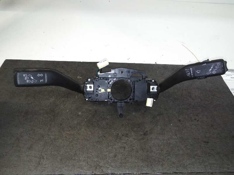 Recambio de mando multifuncion para volkswagen golf vi (5k1) rabbit bluemotion referencia OEM IAM 5K0953507AS  