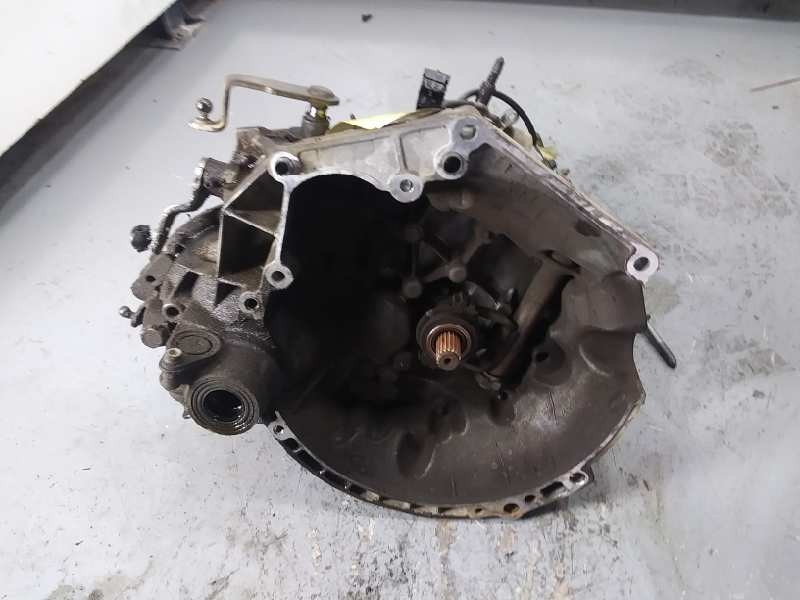 Recambio de caja cambios para peugeot 206+ básico referencia OEM IAM 20CQ82 122.544KM 