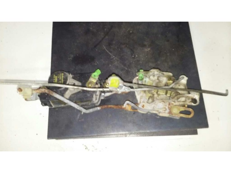 Recambio de cerradura puerta delantera derecha para mitsubishi montero (l040) referencia OEM IAM   