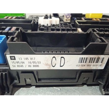 Recambio de caja reles / fusibles para opel astra h berlina cosmo referencia OEM IAM 13145017 5DK00866930 