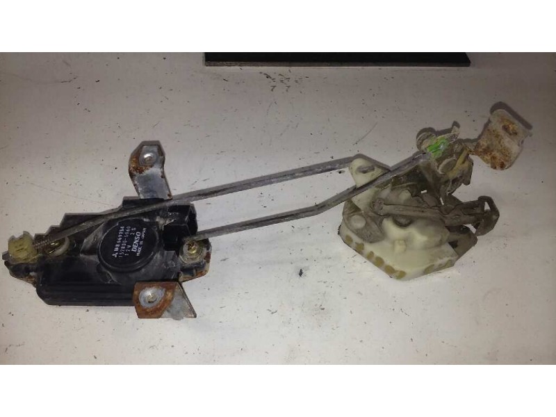 Recambio de cerradura puerta trasera derecha para mitsubishi montero (l040) referencia OEM IAM   