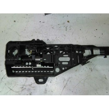 MANETA EXTERIOR DELANTERA IZQUIERDA SOPORTE IZQUIERDO