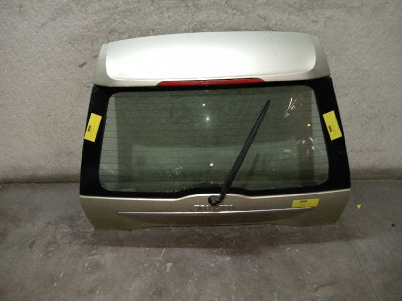 Recambio de porton trasero para volvo xc90 d5 executive (7 asientos) (136kw) referencia OEM IAM 39852821  39852821