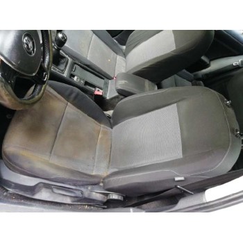 ASIENTO DELANTERO IZQUIERDO 