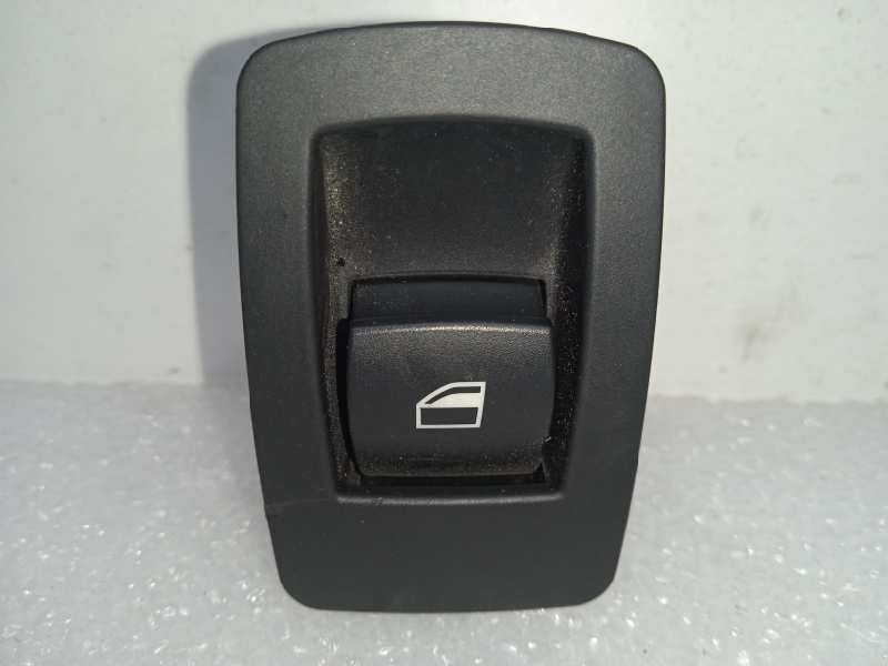 Recambio de mando elevalunas trasero derecho para bmw serie 3 berlina (e90) 318d referencia OEM IAM   