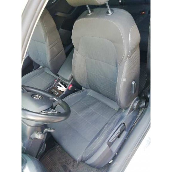 Recambio de asiento delantero izquierdo para skoda superb (3v3) 2.0 tdi referencia OEM IAM   