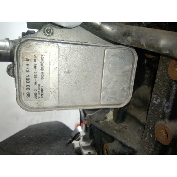 Recambio de enfriador aceite motor para ssangyong tivoli limited 4x2 referencia OEM IAM A6731800065  