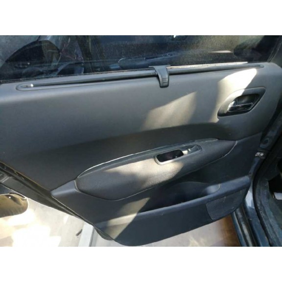 Recambio de guarnecido puerta trasera izquierda para peugeot 5008 premium referencia OEM IAM   