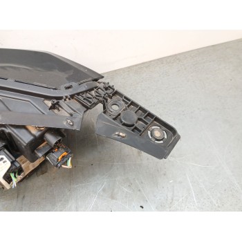 Recambio de faro derecho para peugeot 3008 iii hybrid motor hn09 referencia OEM IAM   