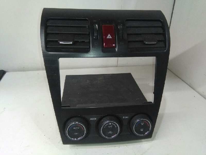 Recambio de mando climatizador para subaru xv active referencia OEM IAM 72311FJ040  