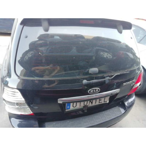 Recambio de porton trasero para kia sorento 2.5 crdi active referencia OEM IAM   