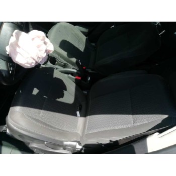 ASIENTO DELANTERO IZQUIERDO 