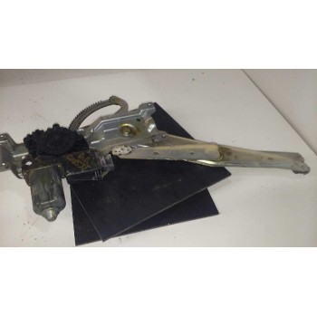 ELEVALUNAS DELANTERO DERECHO 5P 6 PINS