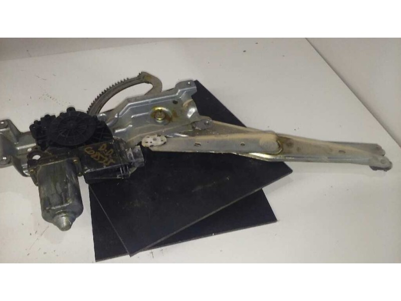 Recambio de elevalunas delantero derecho para opel corsa b swing referencia OEM IAM  5P 6 PINS