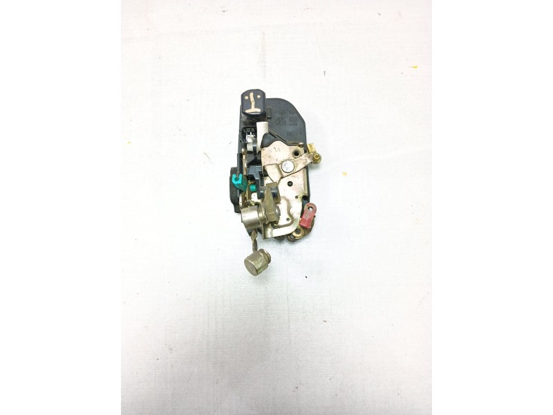 Recambio de cerradura puerta delantera izquierda para jeep commander 3.0 v6 crd limited referencia OEM IAM I120032  