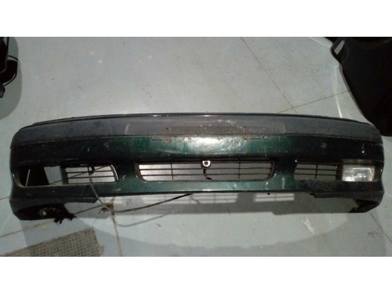 Recambio de paragolpes delantero para saab 9-5 sedán 2.3 cat referencia OEM IAM 4560033 VERDE ANTINIEBLA