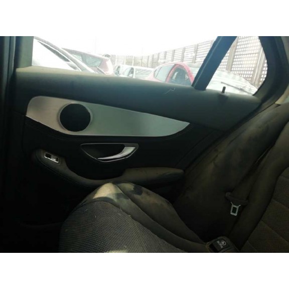 Recambio de guarnecido puerta trasera derecha para mercedes clase c w205 c200 bluetec referencia OEM IAM   