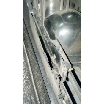 Recambio de paragolpes delantero para saab 9-5 sedán 2.3 cat referencia OEM IAM 4560033 VERDE ANTINIEBLA