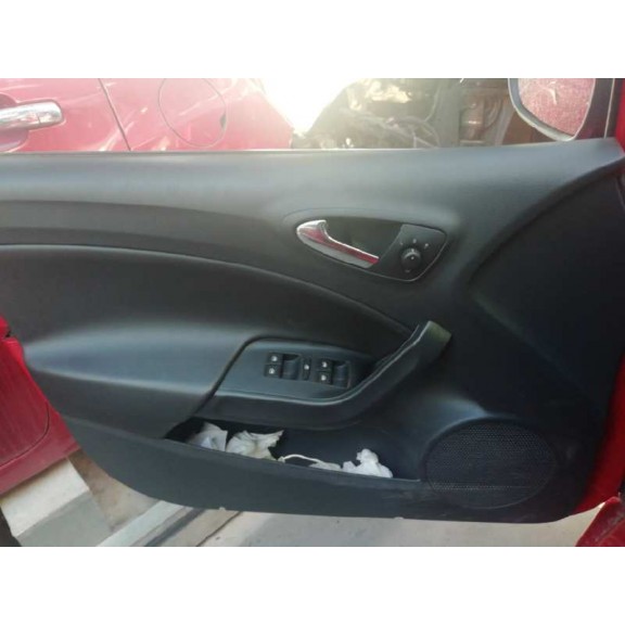 Recambio de guarnecido puerta delantera izquierda para seat ibiza st (6j8) fr referencia OEM IAM   